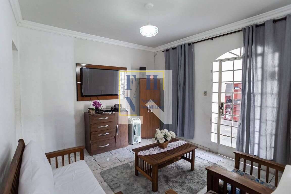  - Casa 5 Quartos à Venda no Castelo em Belo Horizonte