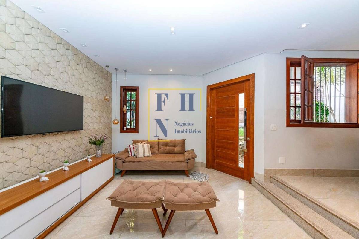 Casa à venda com 4 quartos, 453m² - Castelo,