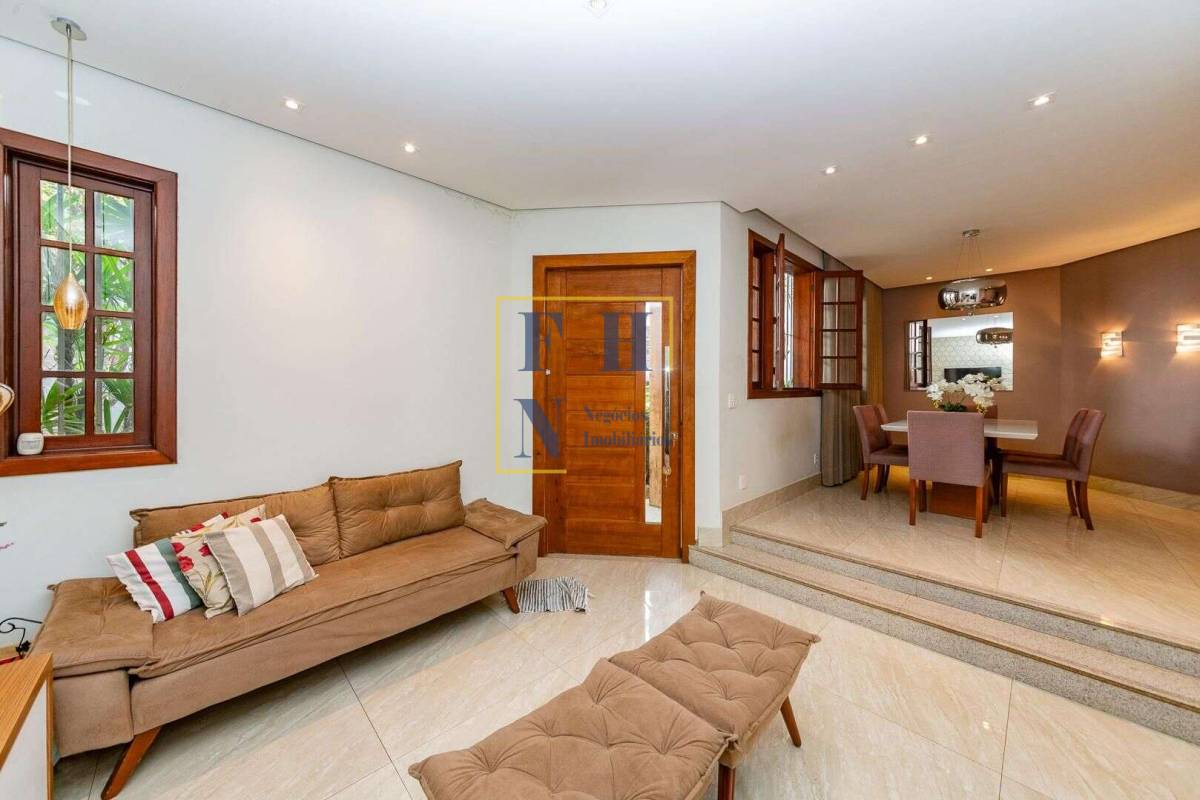  - Casa 4 Quartos à Venda no Castelo em Belo Horizonte