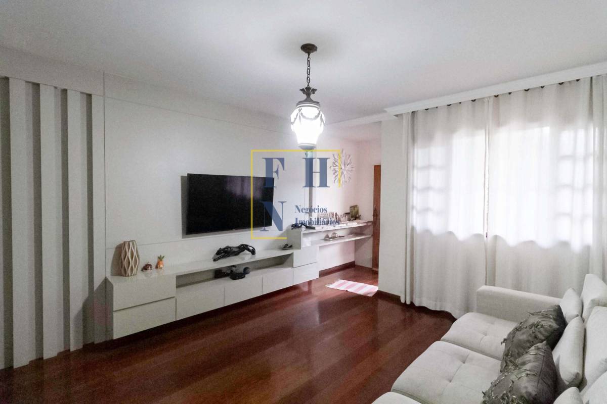  - Casa 3 Quartos à Venda no Castelo em Belo Horizonte