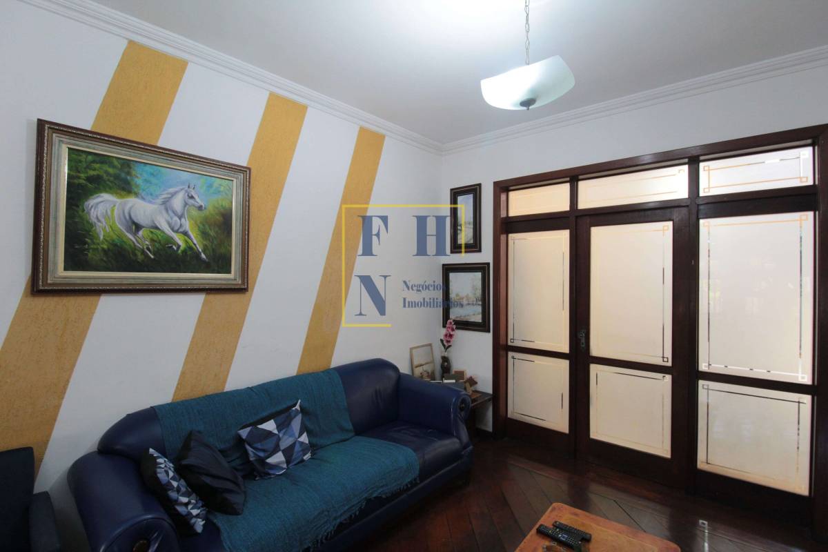  - Casa 3 Quartos à Venda no Castelo em Belo Horizonte