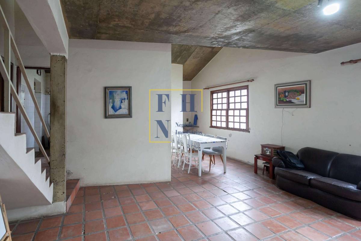  - Casa 3 Quartos à Venda no Castelo em Belo Horizonte