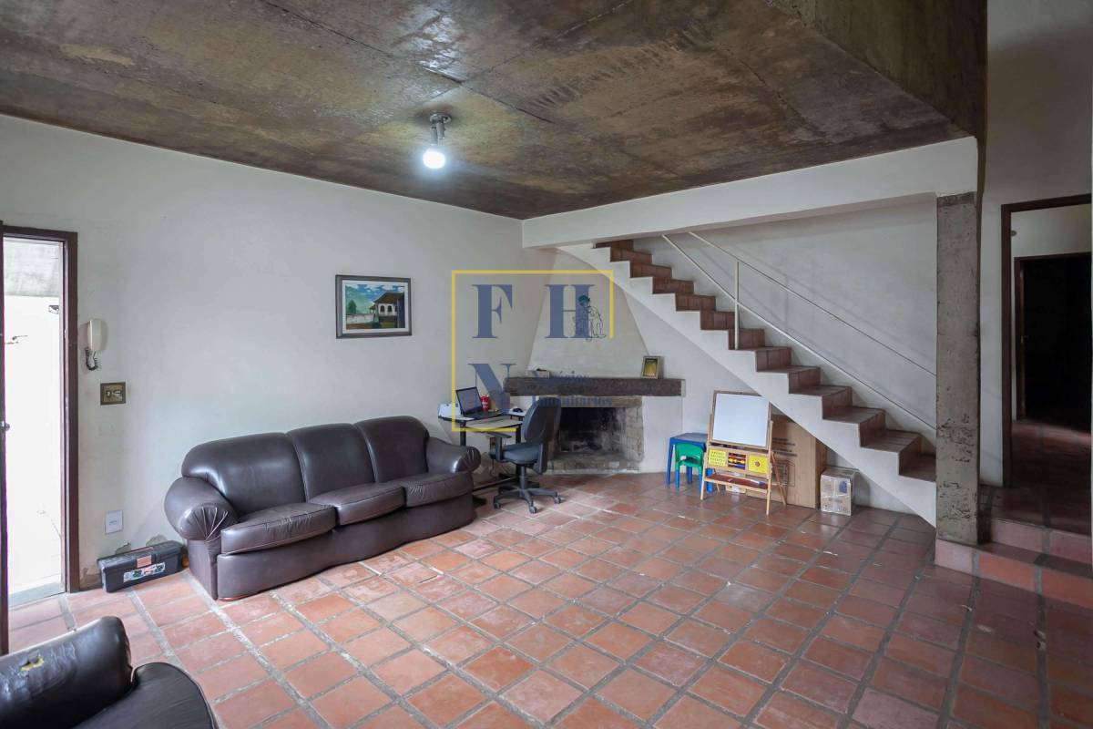 - Casa 3 Quartos à Venda no Castelo em Belo Horizonte