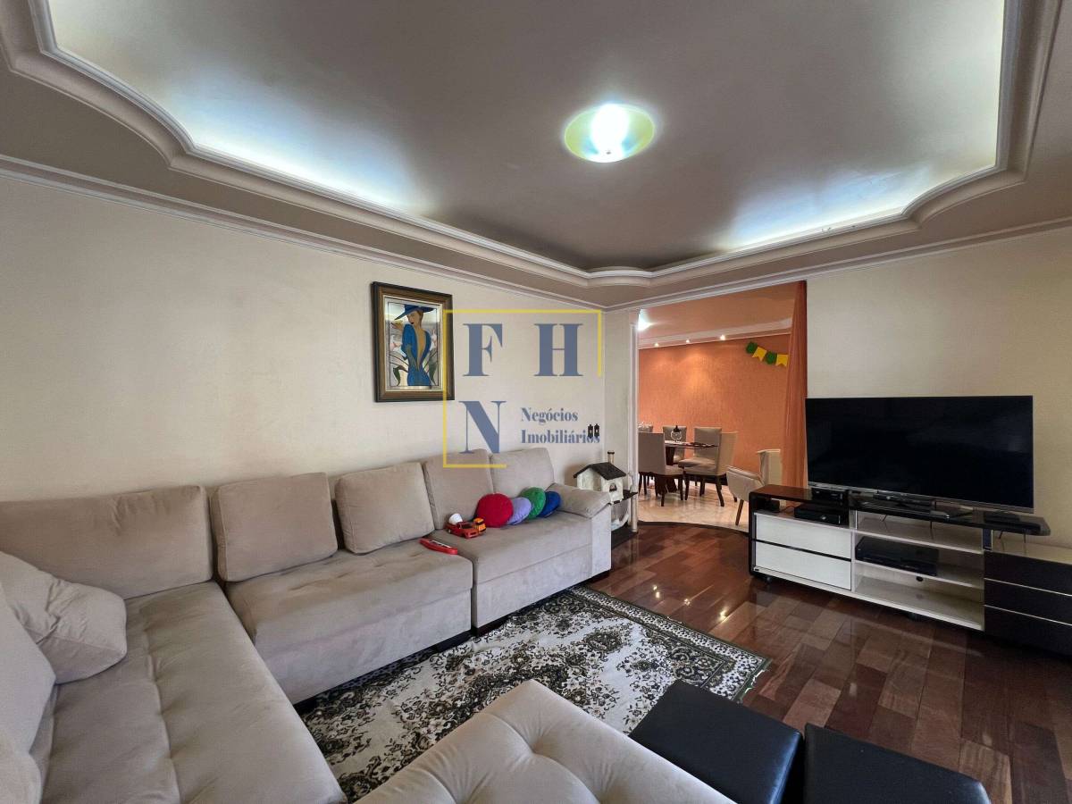 Casa à venda com 7 quartos, 514m² - Castelo,