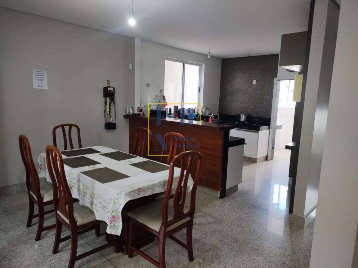 Casa à venda com 5 quartos, 279m² - Castelo,