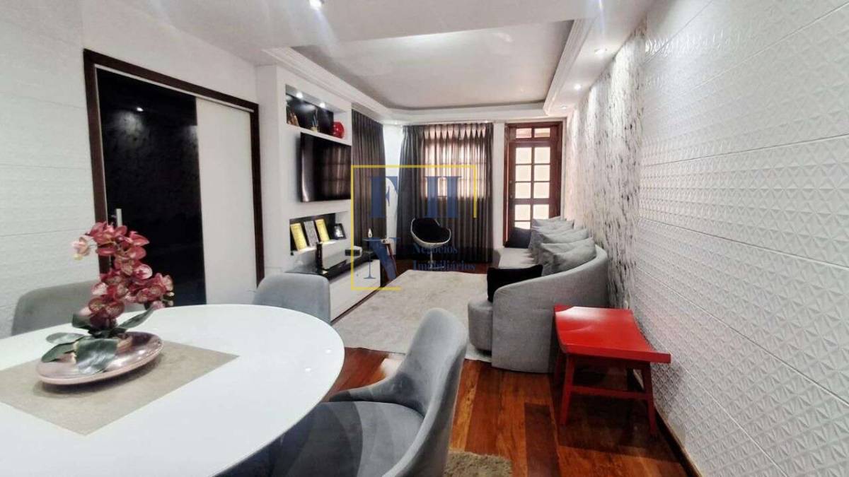 Casa à venda com 3 quartos, 147m² - Castelo,