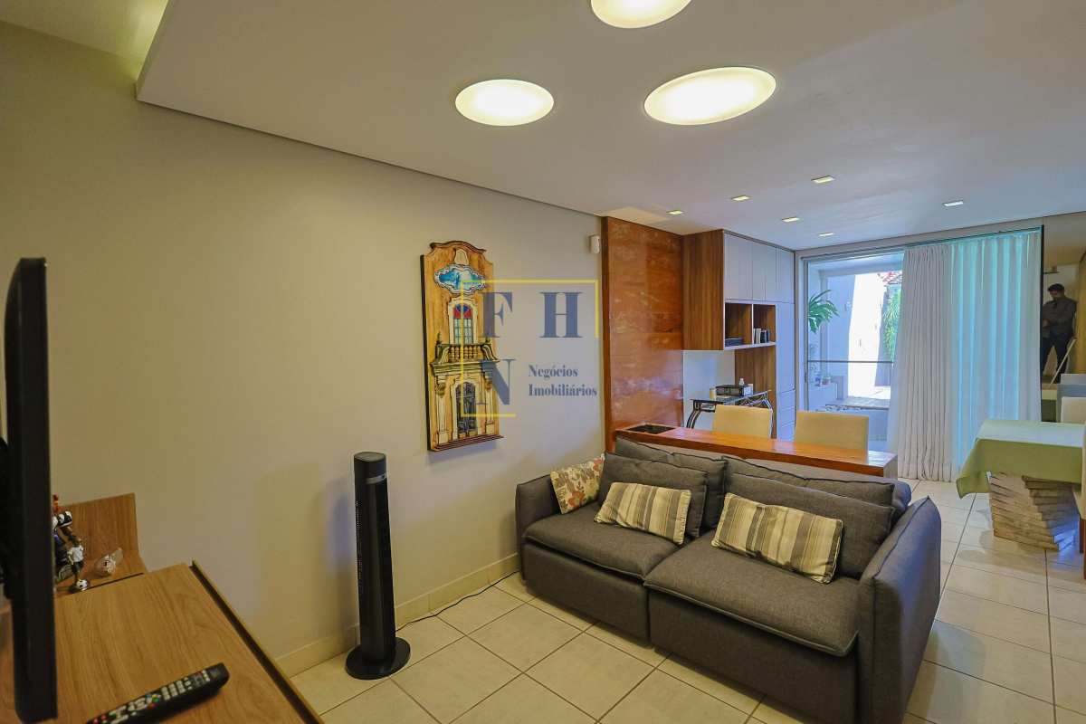 Casa 4 Quartos à Venda no Cidade Nova em Belo Horizonte