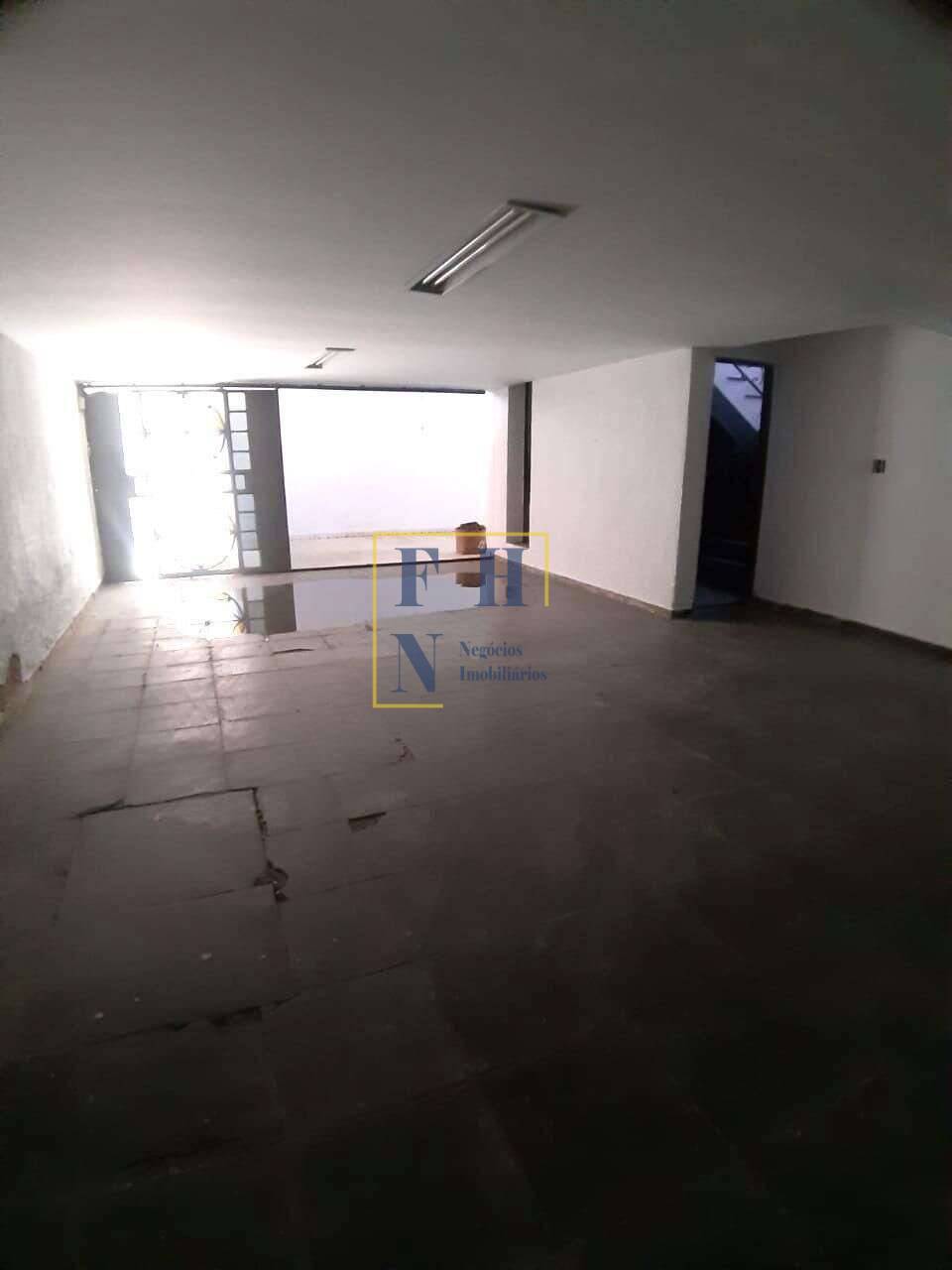  - Casa 4 Quartos à Venda na Cidade Nova em Belo Horizonte