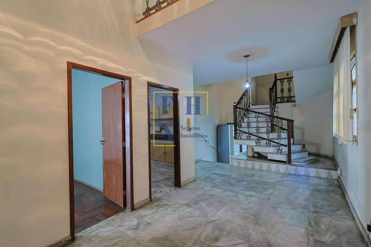 Casa 4 Quartos à Venda na Cidade Nova em Belo Horizonte - FHN Imóveis