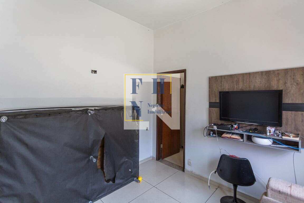 Casa 2 Quartos à Venda no Colégio Batista em Belo Horizonte