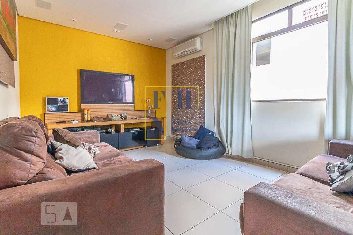Casa 3 Quartos à Venda no Concórdia em Belo Horizonte