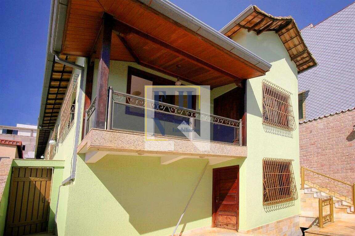 Casa 4 Quartos à Venda no Concórdia em Belo Horizonte