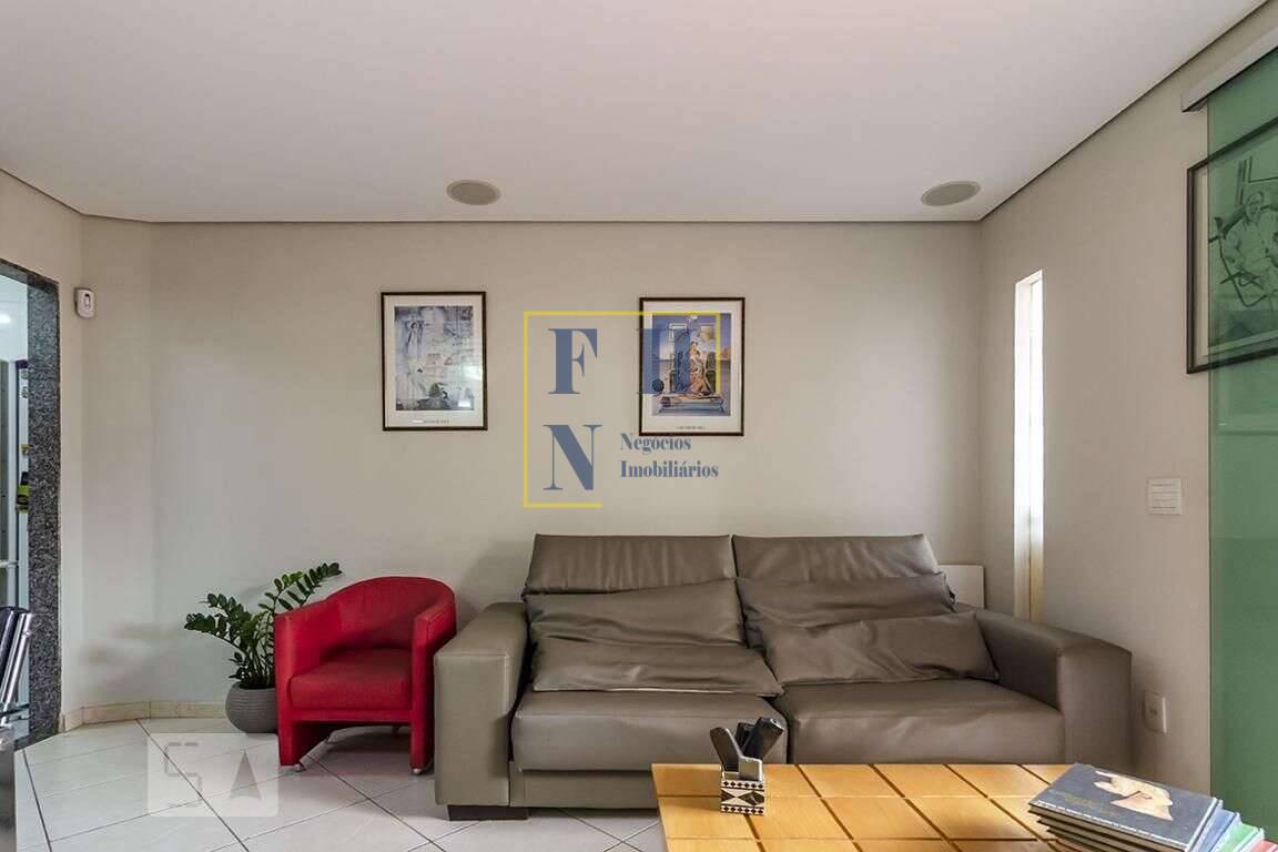 Casa à venda com 3 quartos, 111m² - Fernão Dias,