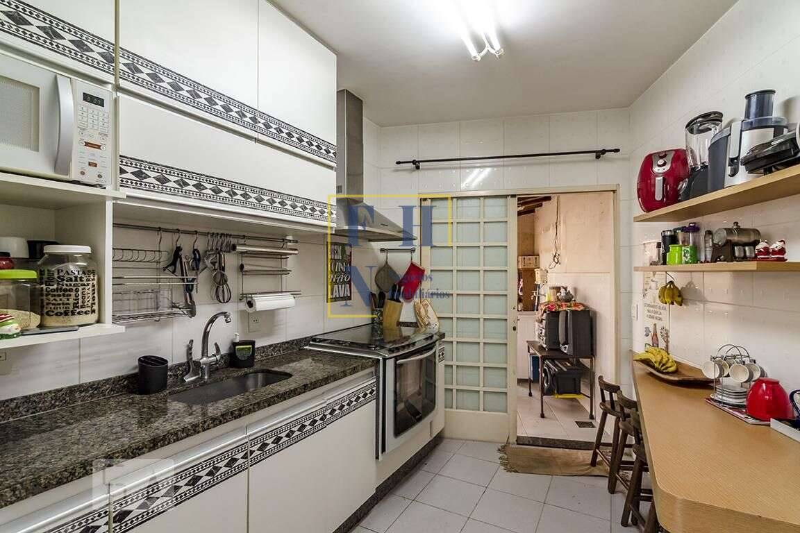  - Casa 3 Quartos à Venda no Fernão Dias em Belo Horizonte