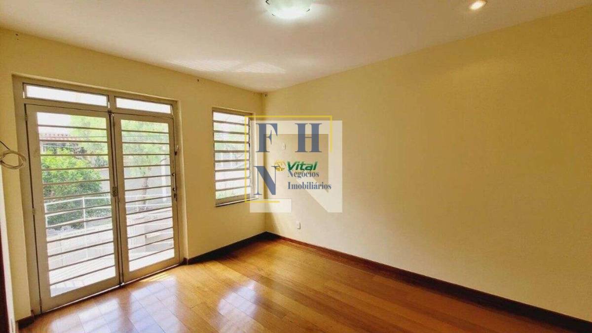 Casa 4 Quartos à Venda no Fernão Dias em Belo Horizonte - FHN Imóveis