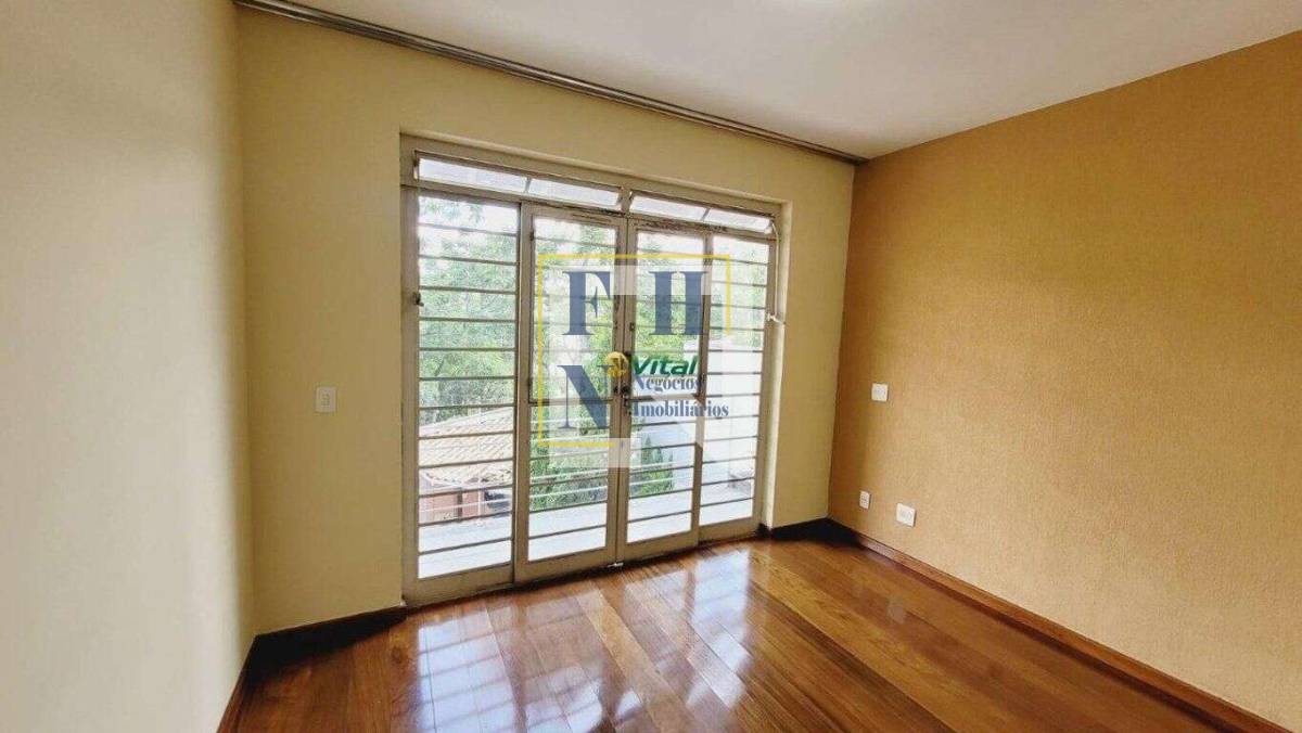  - Casa 4 Quartos à Venda no Fernão Dias em Belo Horizonte