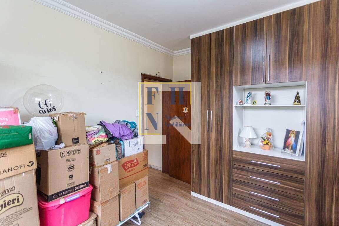Casa 6 Quartos à Venda no Fernão Dias em Belo Horizonte