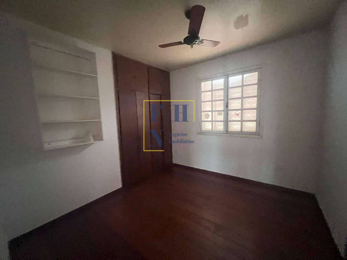  - Casa 4 Quartos à Venda no Fernão Dias em Belo Horizonte