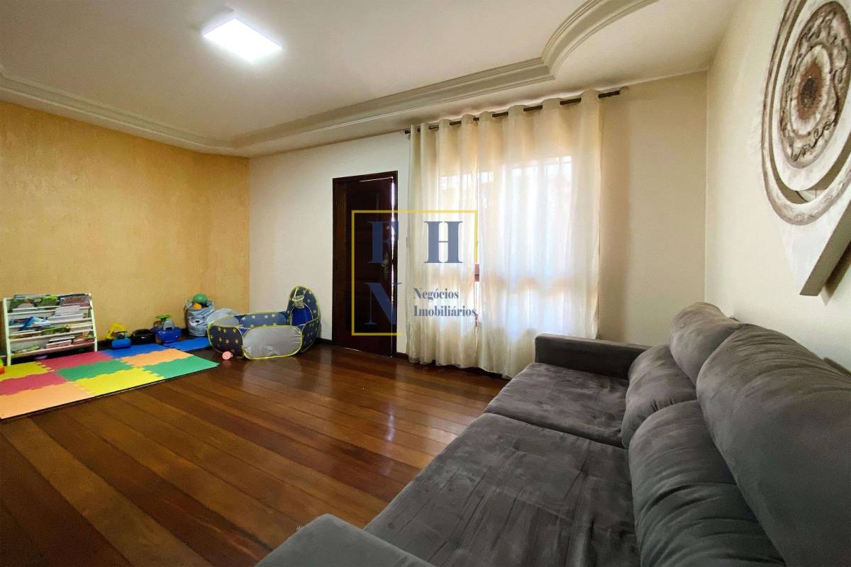  - Casa 5 Quartos à Venda no Fernão Dias em Belo Horizonte