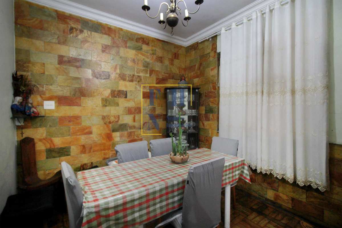 Casa 4 Quartos à Venda na Floresta em Belo Horizonte
