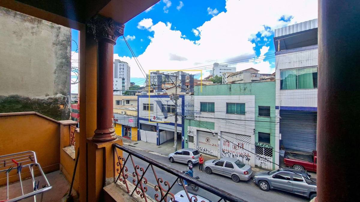  - Casa 3 Quartos à Venda na Floresta em Belo Horizonte
