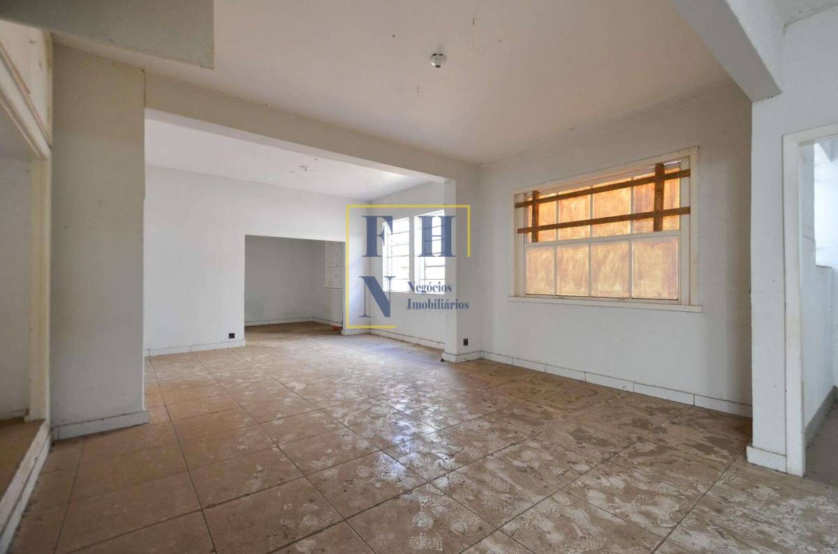  - Casa 4 Quartos à Venda na Floresta em Belo Horizonte