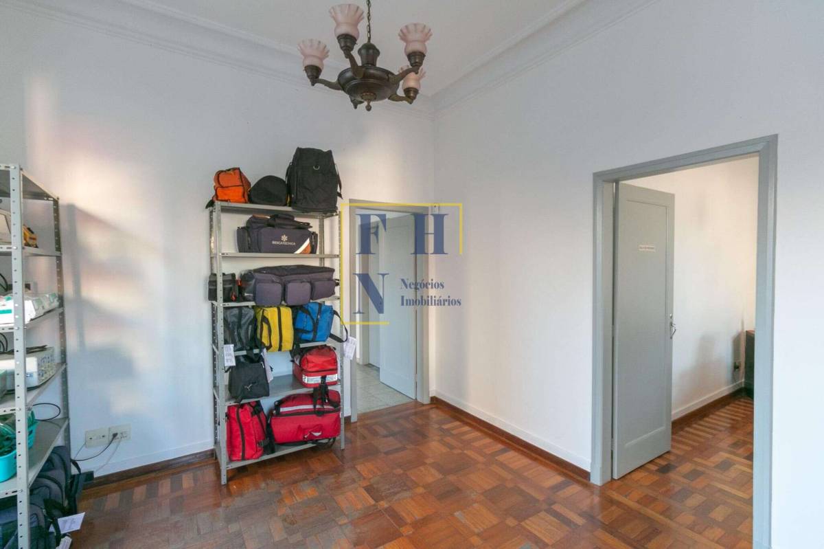  - Casa 2 Quartos à Venda na Floresta em Belo Horizonte