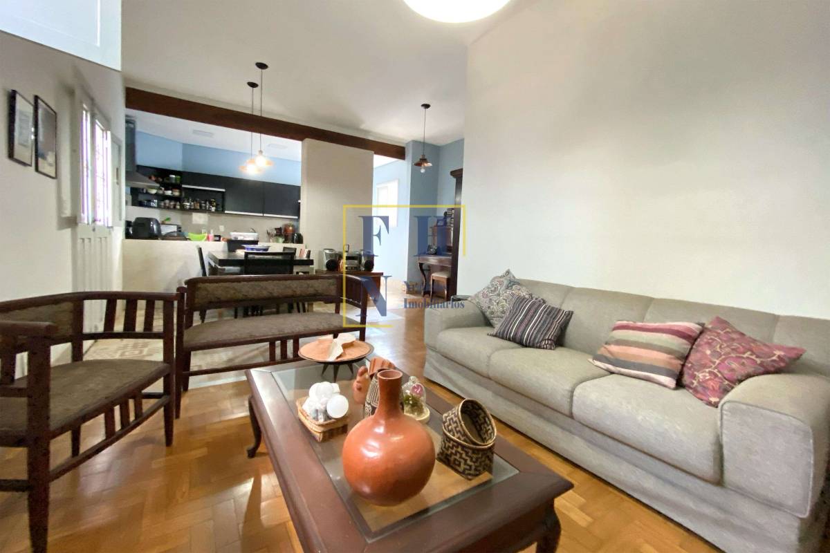 Casa à venda com 3 quartos, 97m² - Floresta,