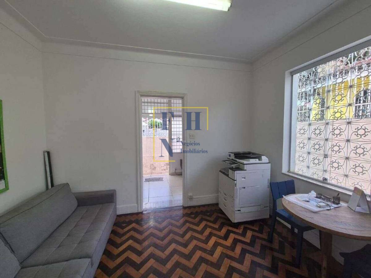  - Casa 6 Quartos à Venda na Floresta em Belo Horizonte