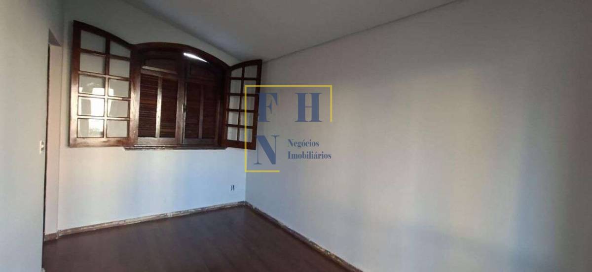  - Casa 5 Quartos à Venda na Floresta em Belo Horizonte