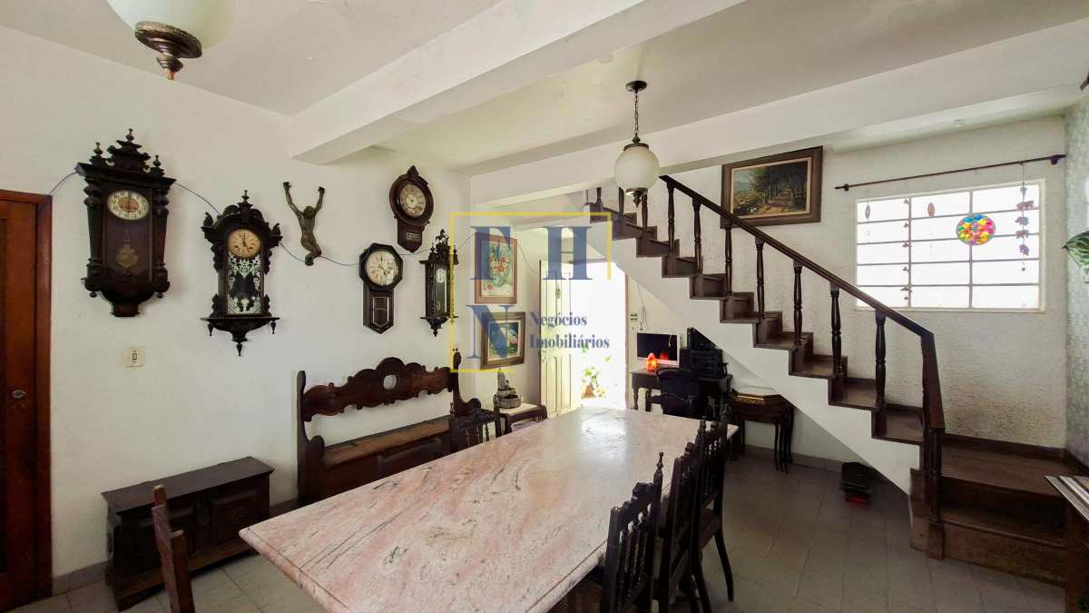  - Casa 6 Quartos à Venda nos Funcionários em Belo Horizonte