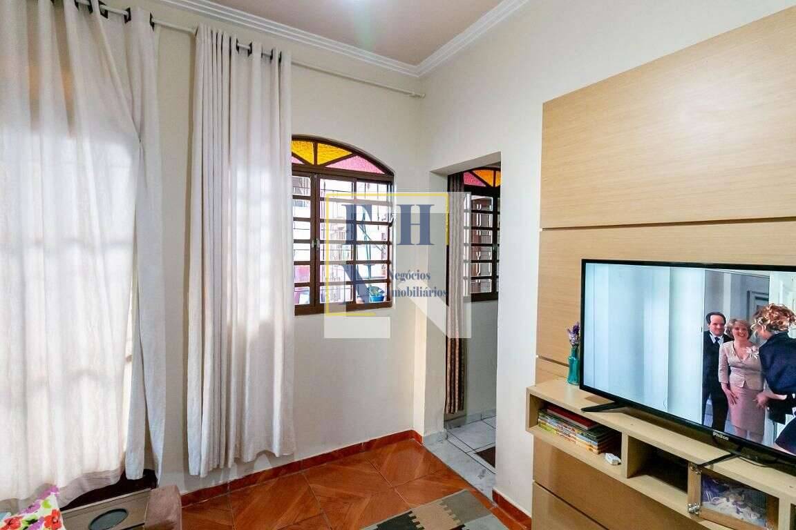  - Casa 3 Quartos à Venda na Graça em Belo Horizonte