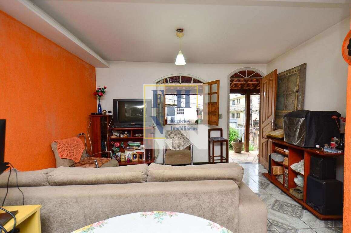 Casa 4 Quartos à Venda na Graça em Belo Horizonte