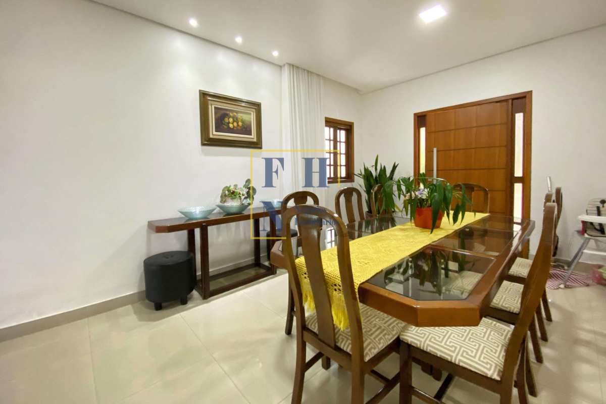 Casa 5 Quartos à Venda no Havaí em Belo Horizonte