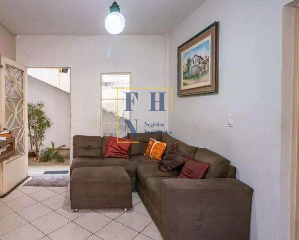 Casa 13 Quartos à Venda no Horto Florestal em Belo Horizonte