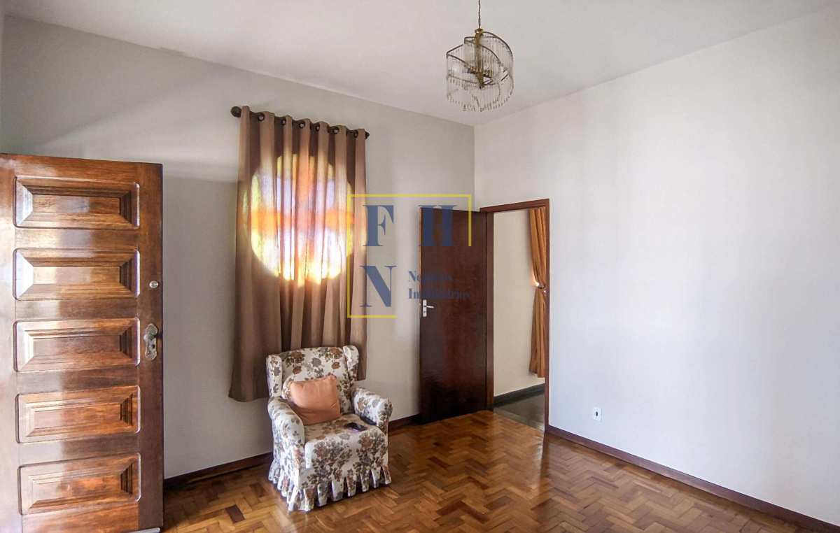 Casa 4 Quartos à Venda no Ipiranga em Belo Horizonte