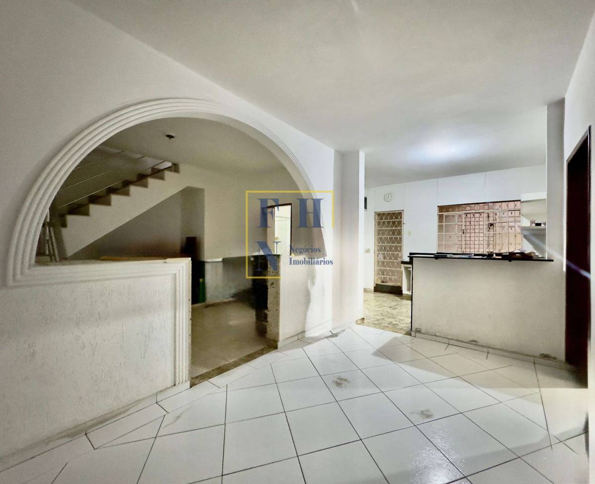 Casa 4 Quartos à Venda no Ipiranga em Belo Horizonte - FHN Imóveis