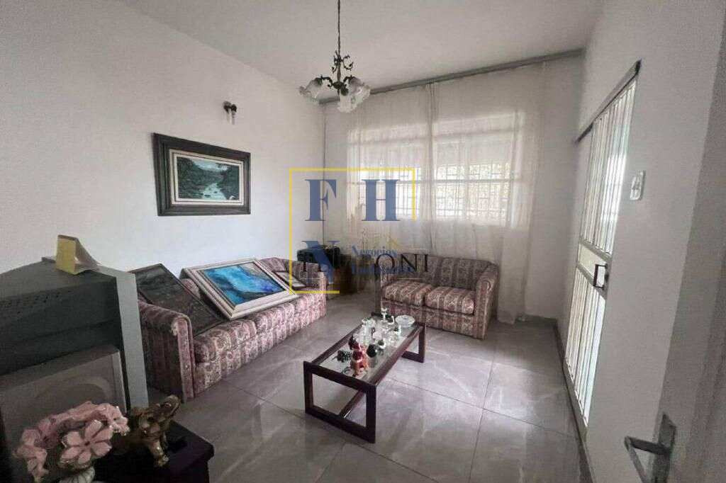 Casa 3 Quartos à Venda na Nova Floresta em Belo Horizonte