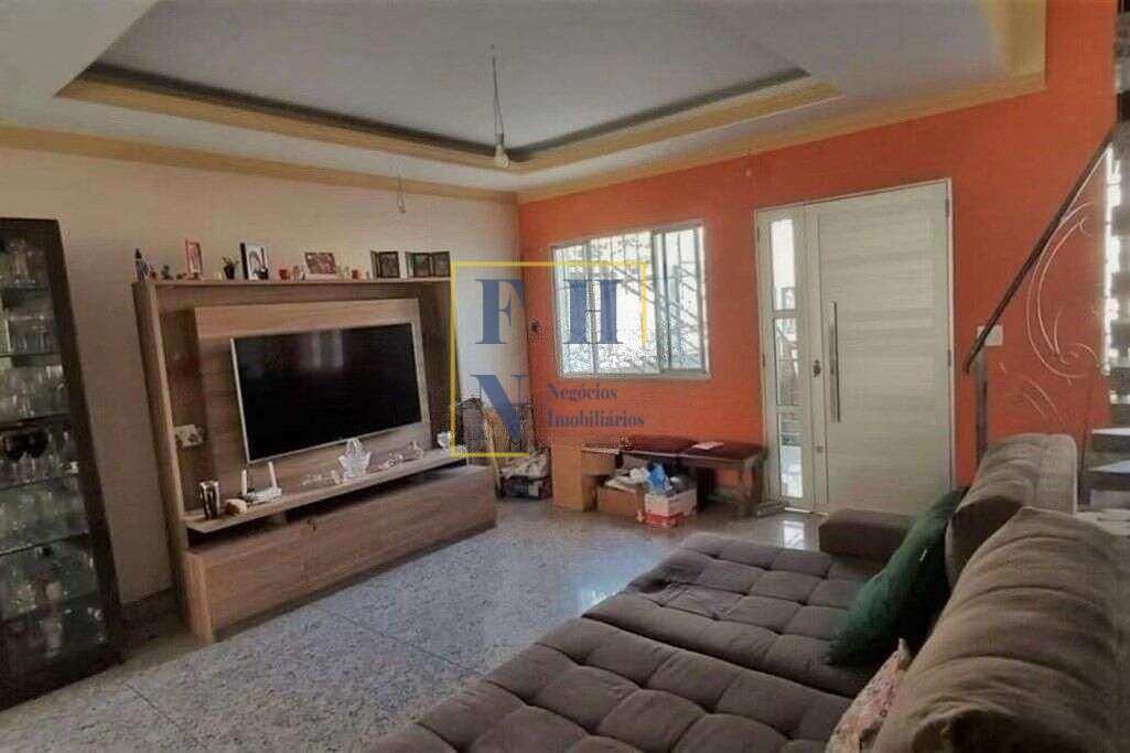 Casa 6 Quartos à Venda na Nova Floresta em Belo Horizonte