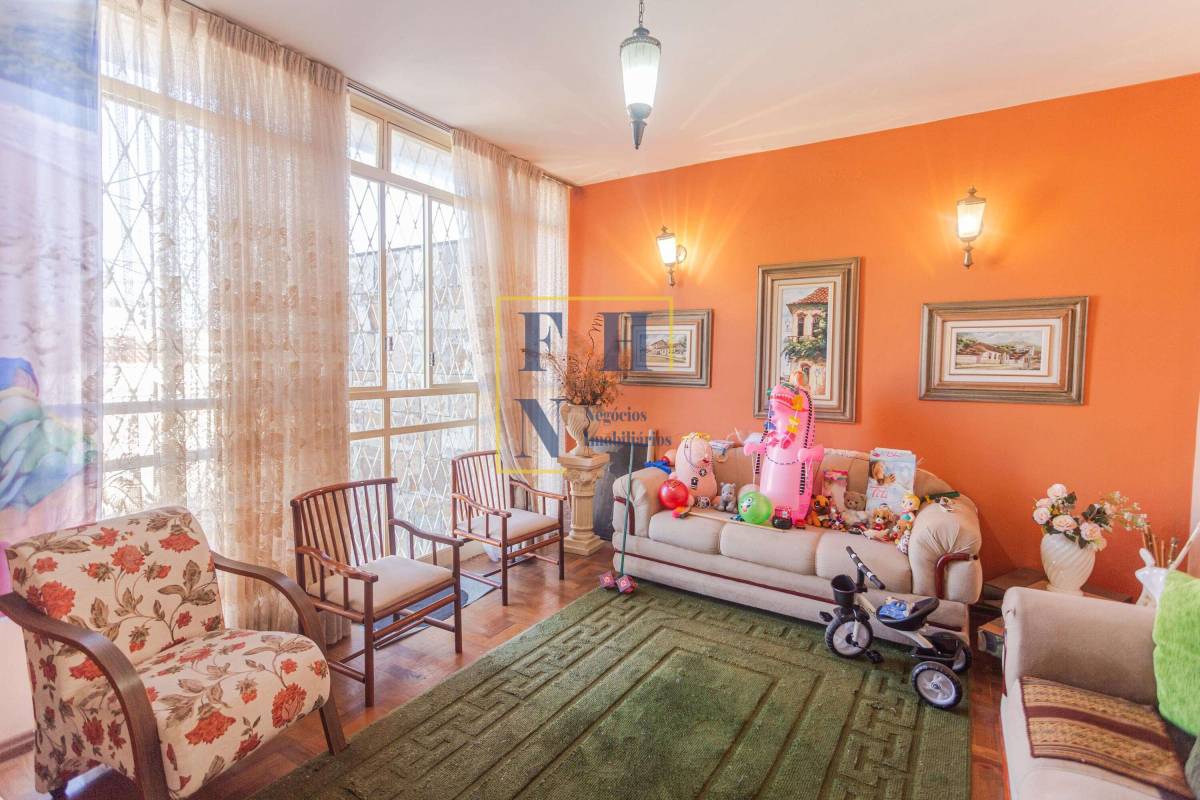  - Casa 2 Quartos à Venda na Nova Floresta em Belo Horizonte