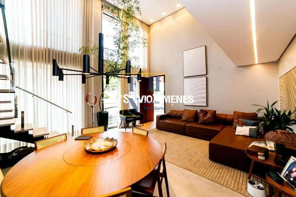 Casa à venda com 4 quartos, 297m² - Nova Floresta,