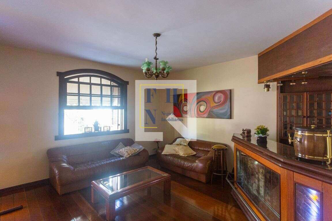 Casa 4 Quartos à Venda no Palmares em Belo Horizonte