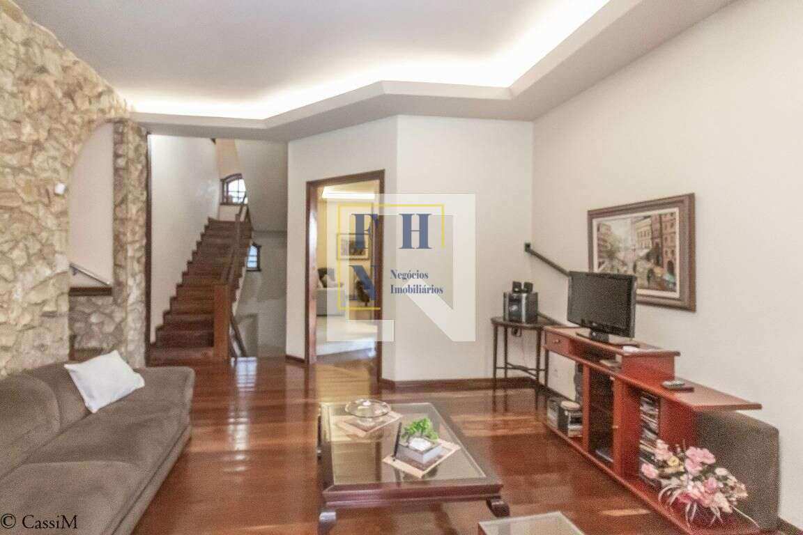 Casa 4 Quartos à Venda no Palmares em Belo Horizonte