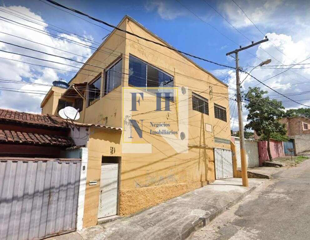 Casa 11 Quartos à Venda no Palmeiras em Belo Horizonte