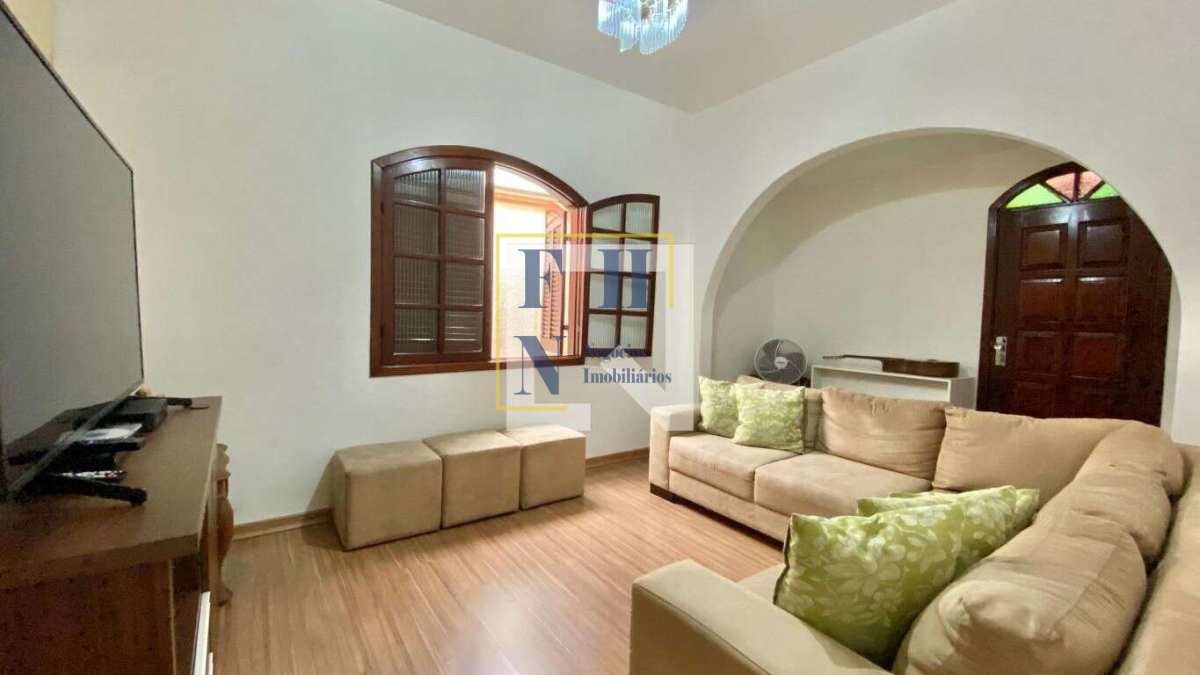 Casa 6 Quartos à Venda no Palmeiras em Belo Horizonte