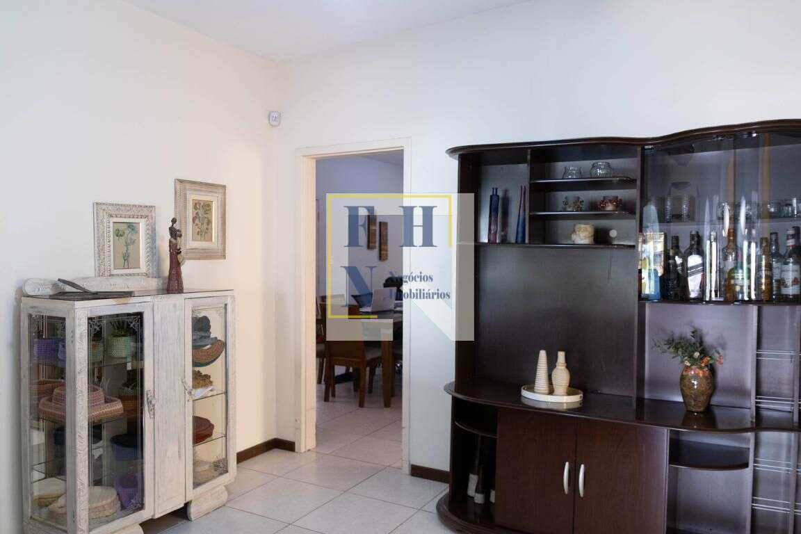 Casa 4 Quartos à Venda no Palmeiras em Belo Horizonte