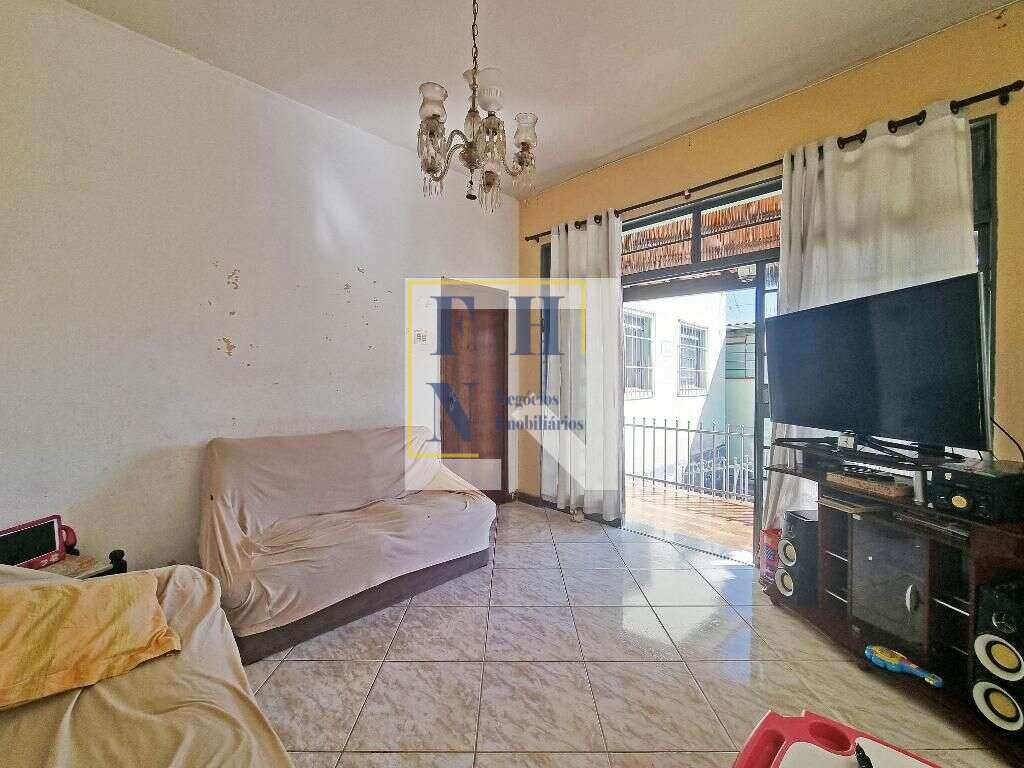 Casa 3 Quartos à Venda na Renascença em Belo Horizonte