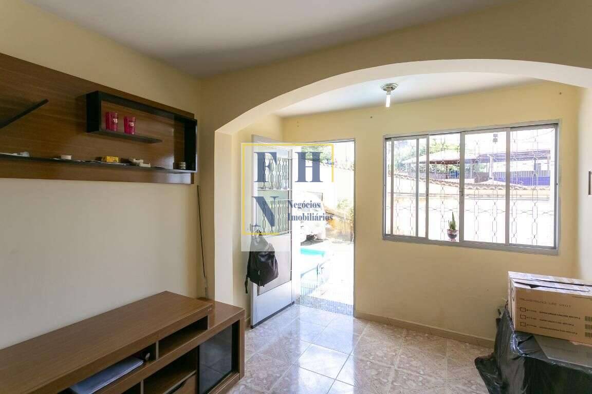  - Casa 2 Quartos à Venda na Renascença em Belo Horizonte