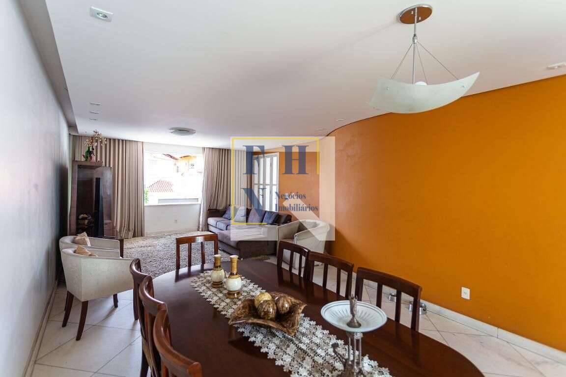  - Casa 5 Quartos à Venda na Renascença em Belo Horizonte