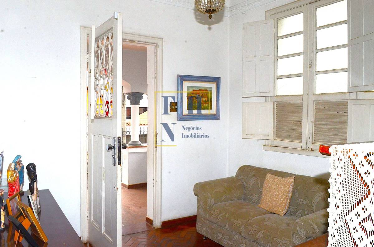  - Casa 4 Quartos à Venda na Renascença em Belo Horizonte